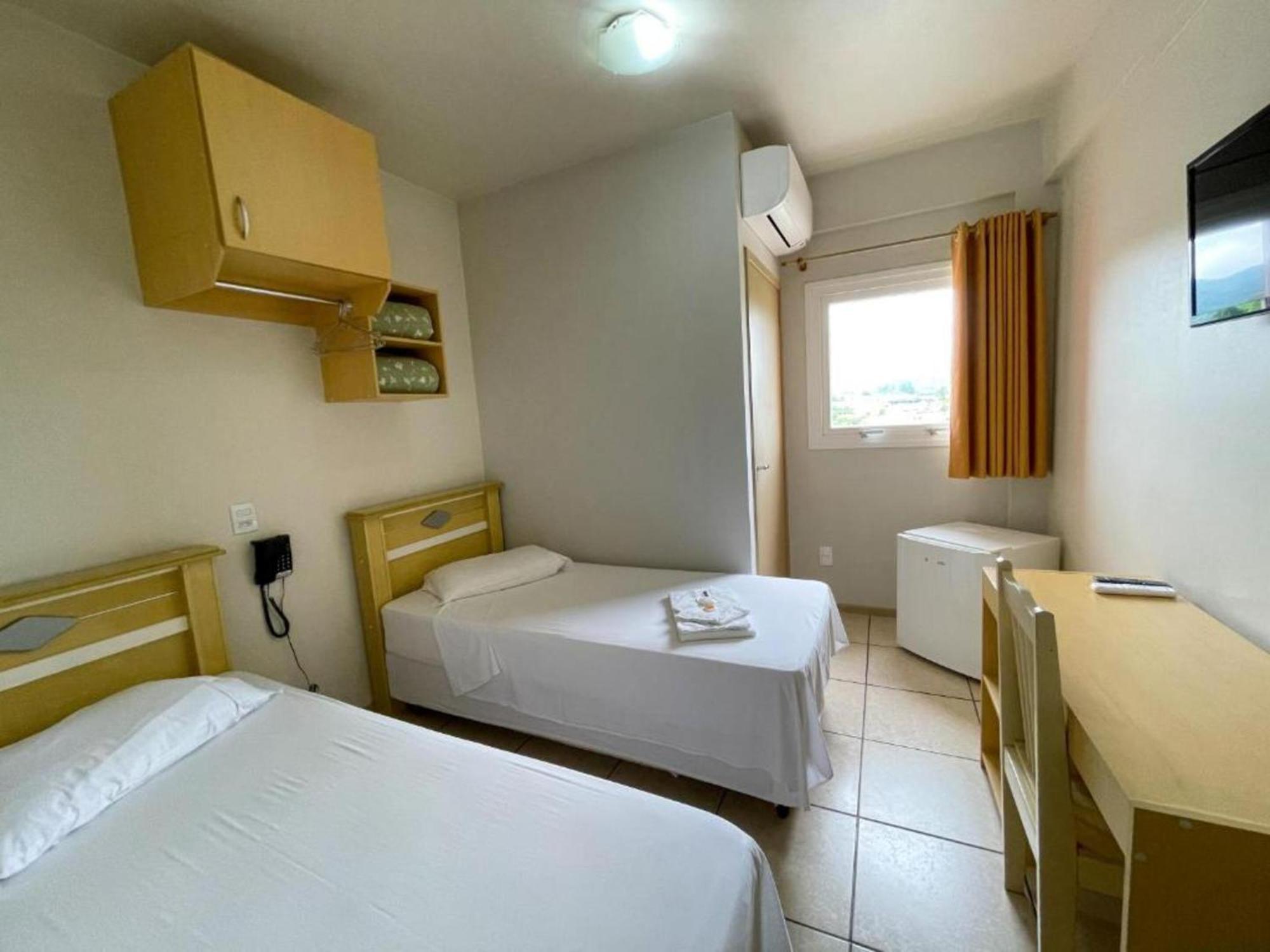 Andardac Hotel Guaramirim Rom bilde